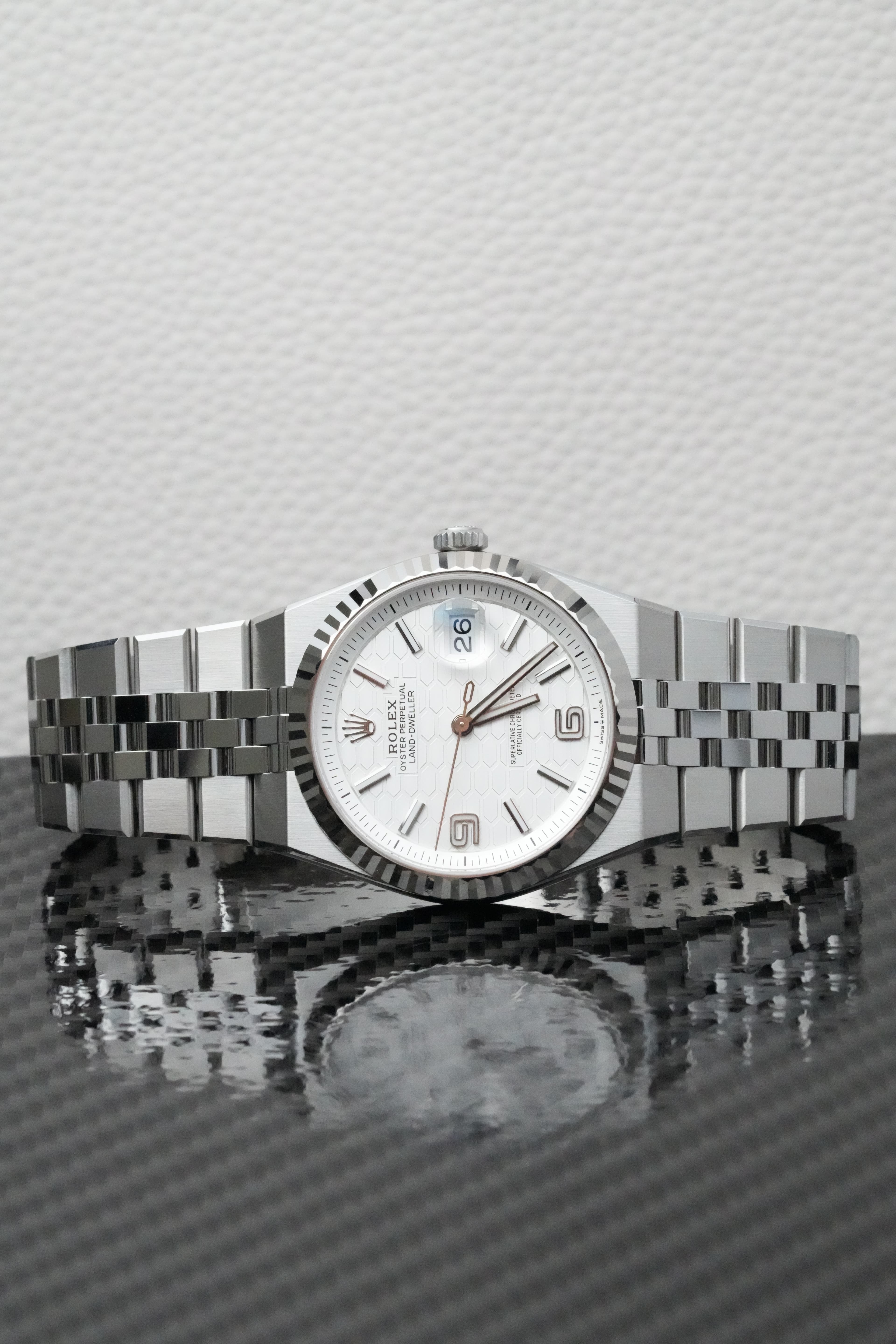 Rolex Land-Dweller view 8