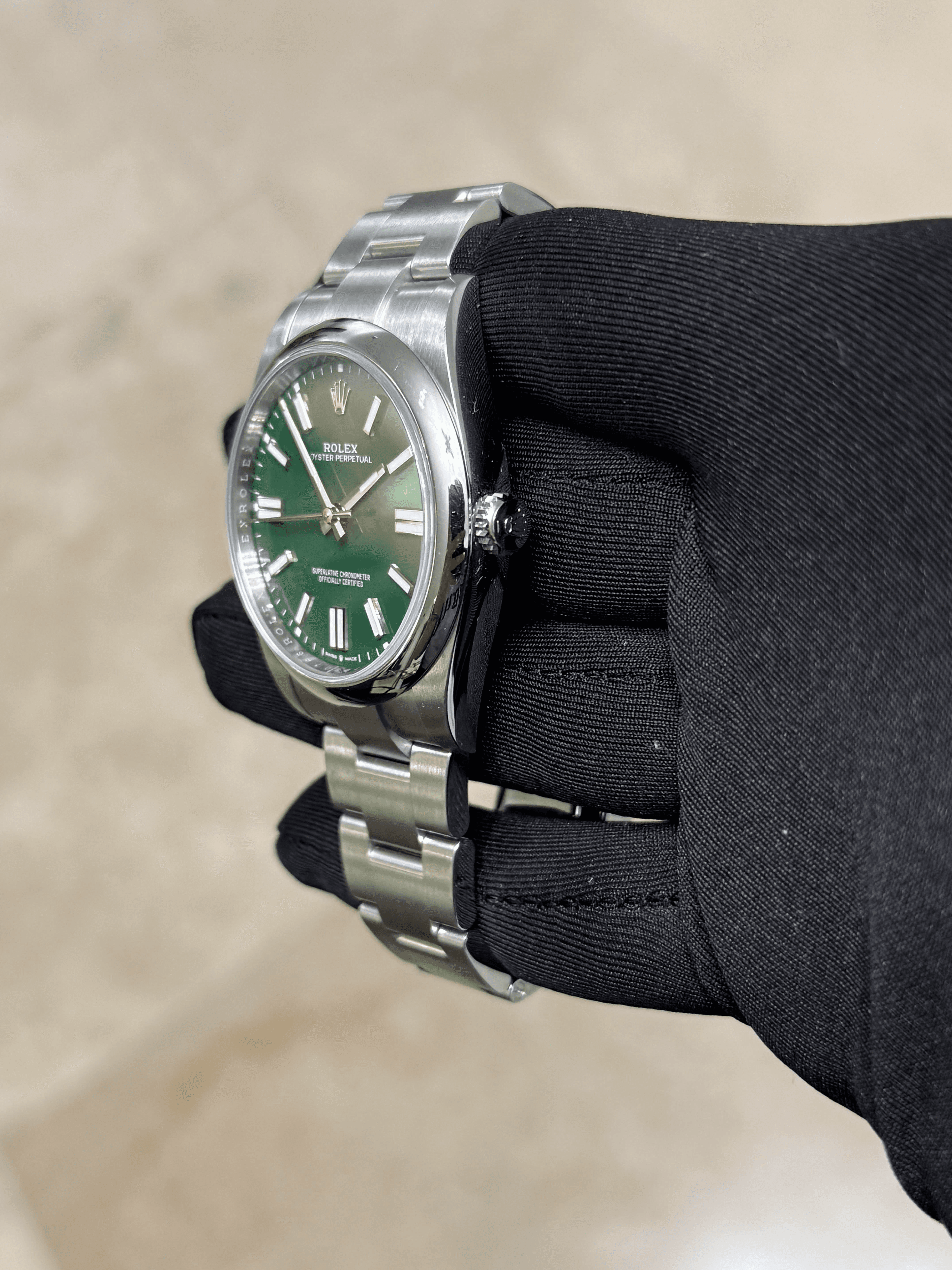 Rolex Oyster Perpetual 41 view 3