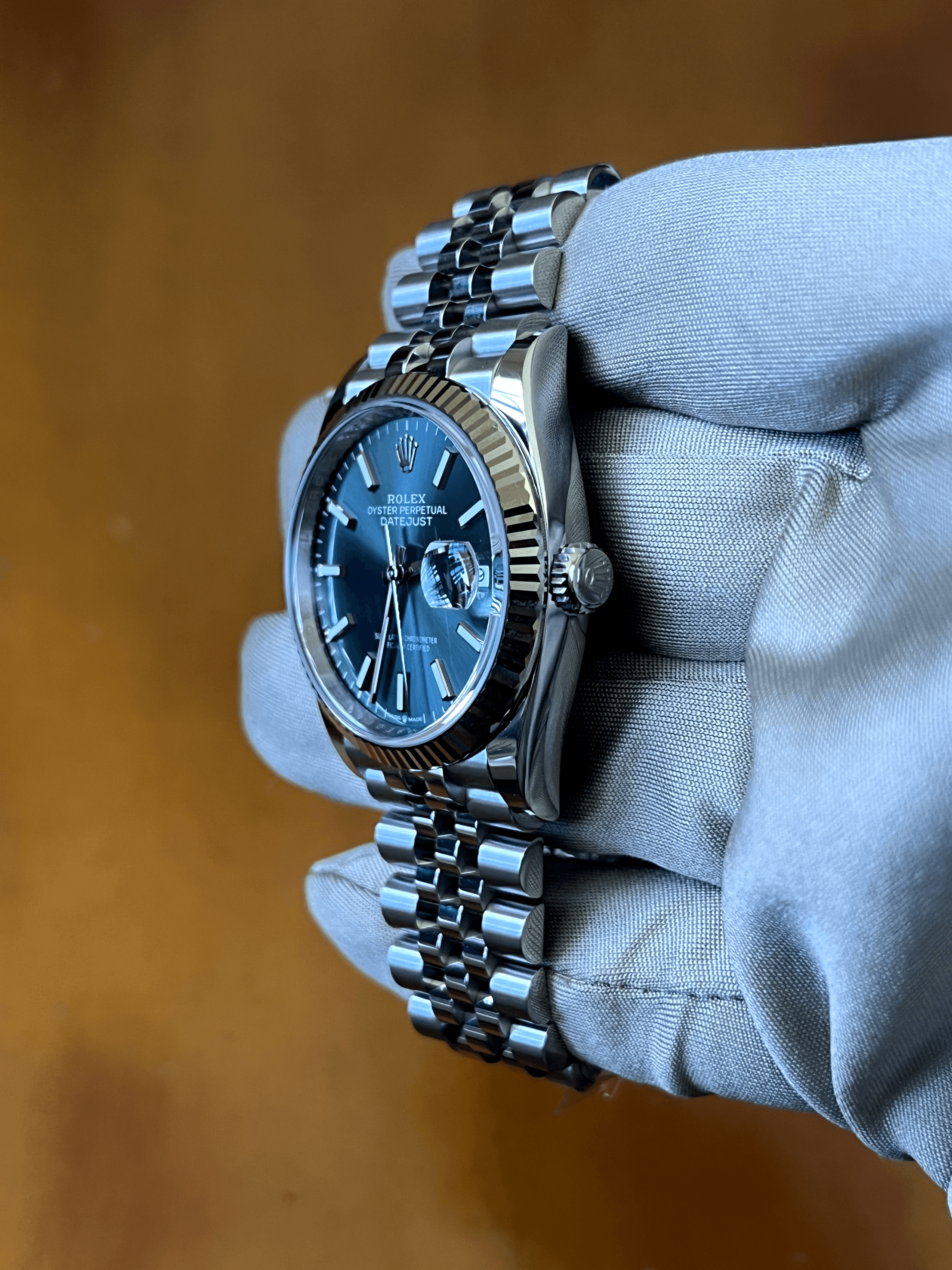 Rolex Datejust 41 view 4