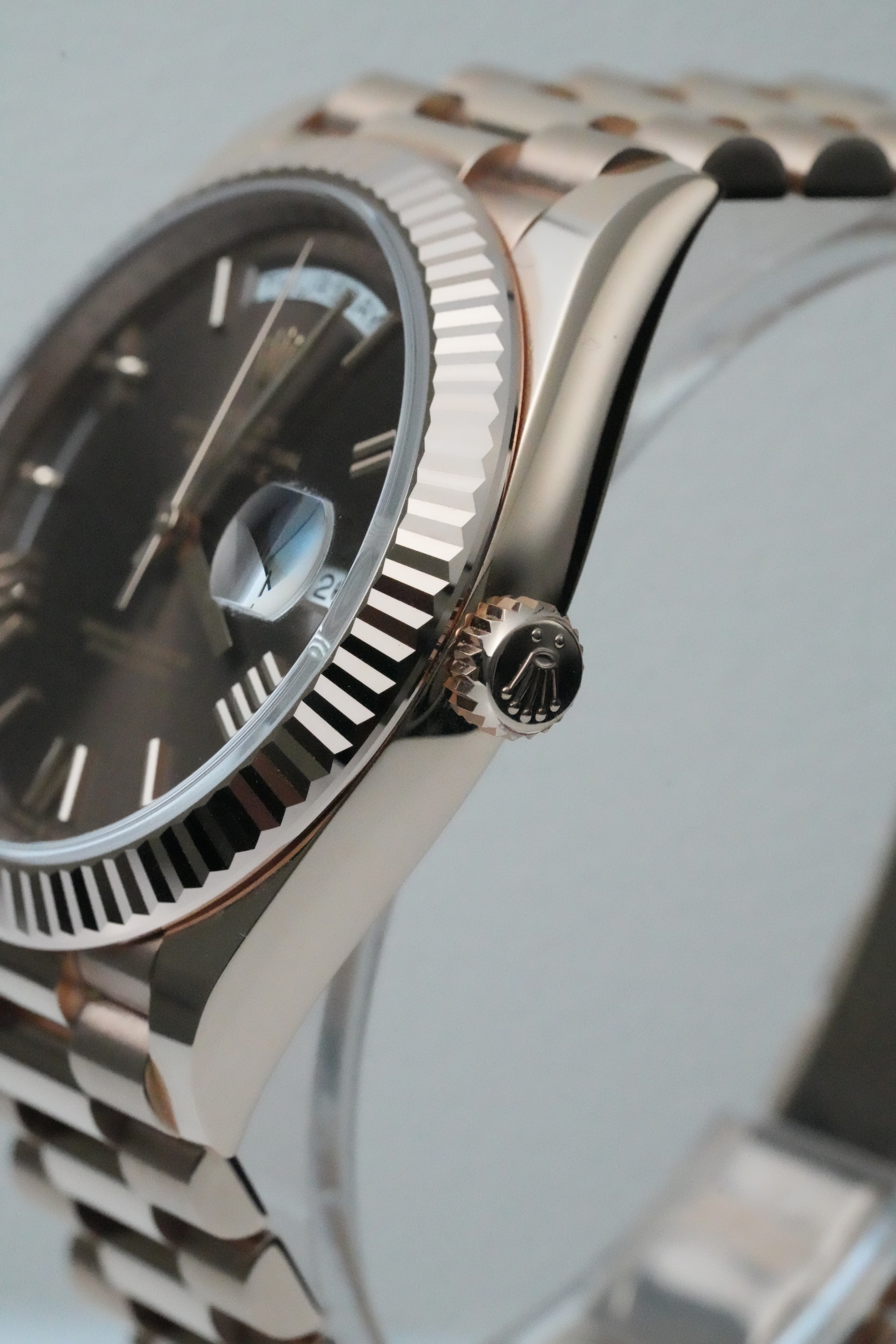 Rolex Day-Date 40 view 6