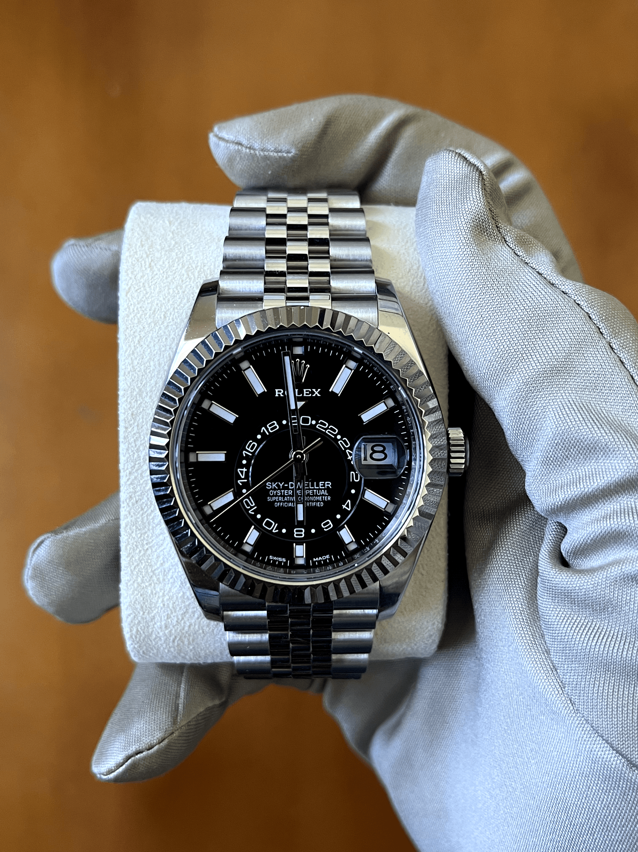 Rolex Sky-Dweller view 4