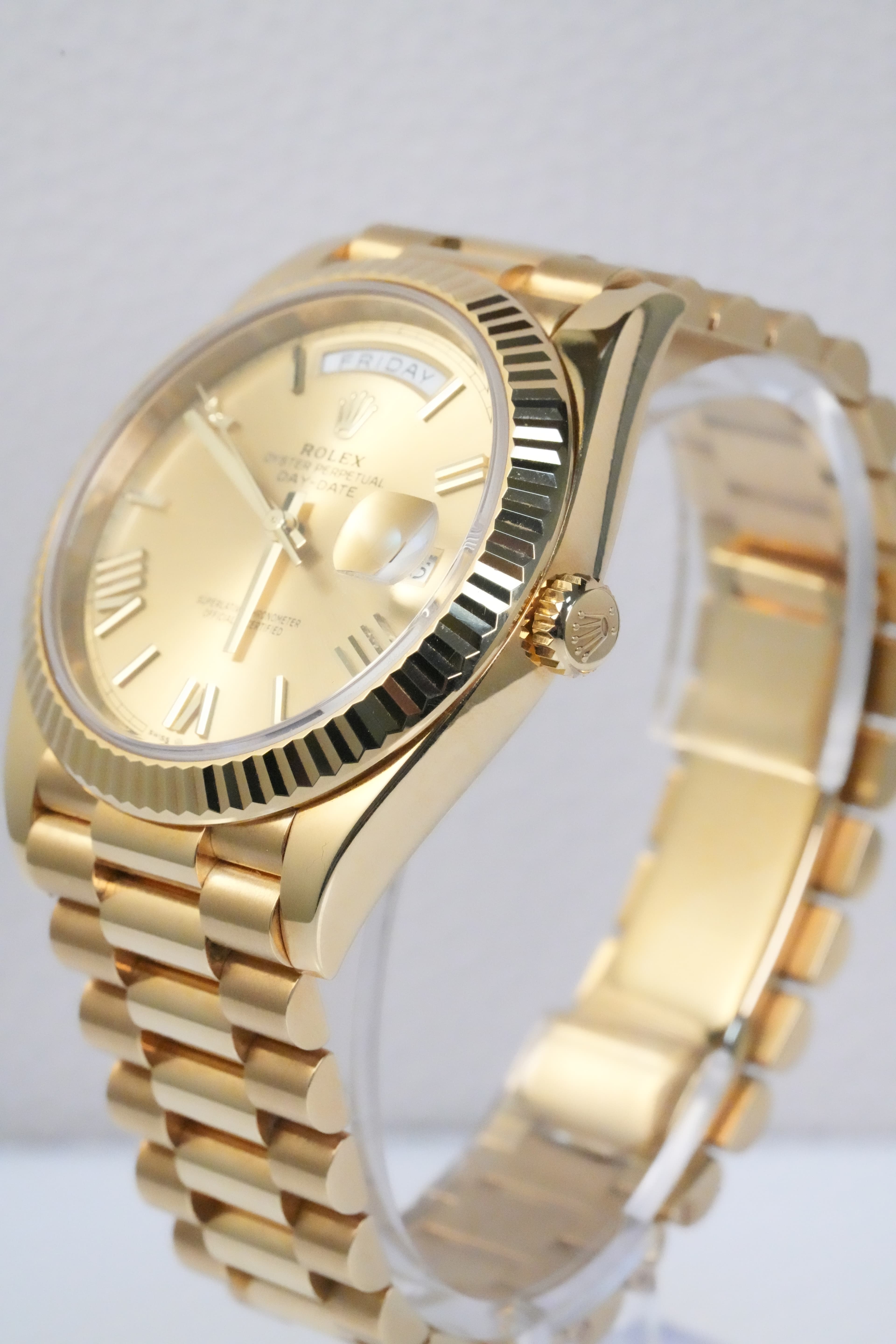 Rolex Day-Date 40 view 3